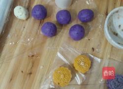 印花糯月饼的做法图解2