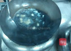 蒜子焖钳鱼的做法图解3