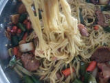辣椒肉拌面