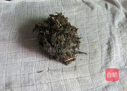 绵茵陈鲫鱼汤的做法图解4