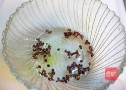 凉拌麻辣秋葵的做法图解1