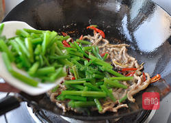肉丝芹菜的做法图解11
