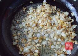 蒸秋葵配红葱酥的做法图解4