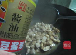 土豆鸡肉蘑菇焖饭的做法图解7
