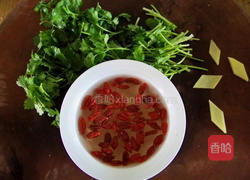 清汤如意排骨的做法图解3