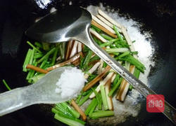 芹菜炒香干的做法图解6