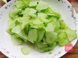 佛手瓜炒肉片的家常做法 MjUwX2MxOjEvM15yYjI6MS84XzA