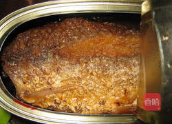 豆豉鲮鱼炒苦瓜的做法图解3