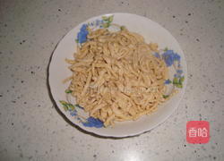 高茇炒鸡丝的做法图解3
