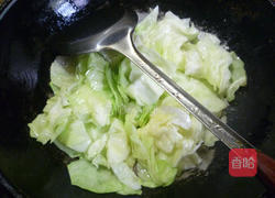 豆豉鲮鱼炒包心菜的做法图解4