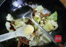 豆豉鲮鱼炒包心菜的做法图解8