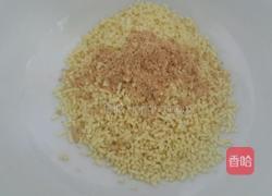 猪肉香菜虾丸汤的做法图解4