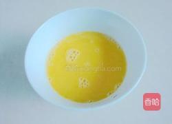 白参青椒炒蛋的做法图解3