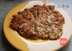 煎鲮鱼饼的做法图解13