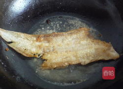干煎香酥鱼的做法图解7