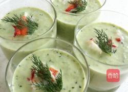 黄瓜蟹肉冷汤的做法图解3
