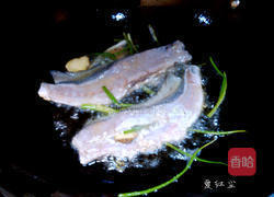 如何杀黄鱼去除内脏 MjUwX2MyOjEvM15yYjI6MS84XzE4MA