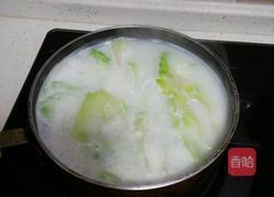 翡翠奶汤的做法图解4