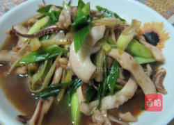 葱蒜鱿鱼的做法图解4