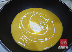 玉米蘑菇南瓜浓汤的做法图解4