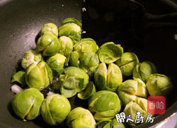 上汤甘蓝菜的做法图解5