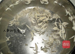 海带芽汤的做法图解1