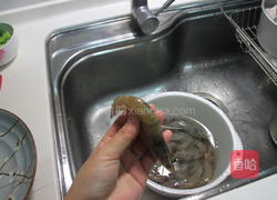 啤酒虾的做法图解1