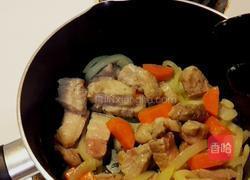 马铃薯炖肉的做法图解4