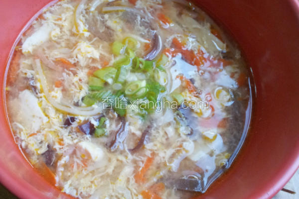 酸辣汤的做法视频 NjAwX2MyXzQwMA