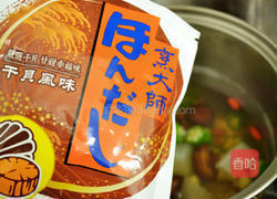 菇菇萝卜养生汤的做法图解6
