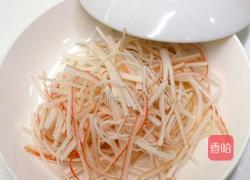 芥末蟹肉瓜丝的做法图解2