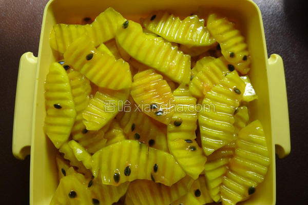 百香果腌青木瓜的做法_百香果腌青木瓜的做法