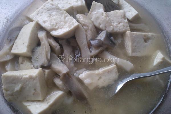 极鲜豆腐蘑菇汤泡饭