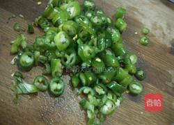 青花椒酸菜鱼的做法图解3