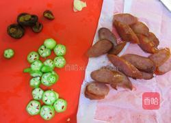 清蒸香肠扣饭的做法图解2