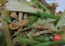 芹菜炒肉的做法图解7
