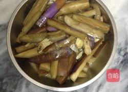 咸鱼茄子煲的做法图解5