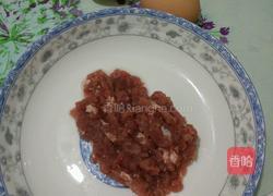瘦肉蒸鸡蛋的做法图解1