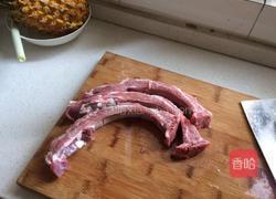 土豆烧排骨的做法图解1