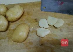 烤土豆——家常糖醋麻辣味的做法图解1