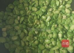 嫩蚕豆炒鸡蛋的做法图解6