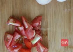 番茄蛋炒饭的做法图解1