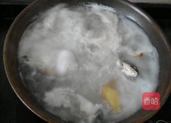 鲫鱼汤的做法图解2