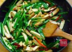 韭菜炒香干的做法图解6