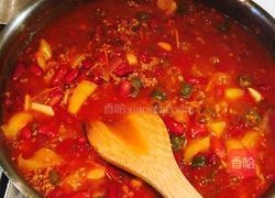 墨西哥著名的辣椒牛肉酱汤的做法图解5
