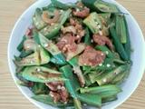 醋溜肉片黄秋葵