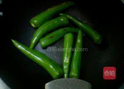 虎皮青椒炒肉丝的做法图解2