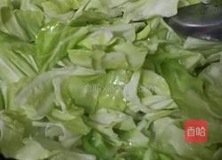 干煸虾皮炒卷心菜的做法图解6