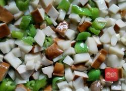 鸡腿菇炒香干的做法图解4