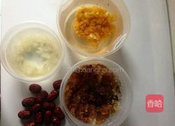糯耳雪莲子桃胶养颜汤的做法图解2